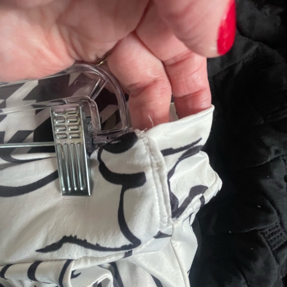 Abstract Black and White Flowy Palazzo Pants size 24/26 - Picture 6 of 7